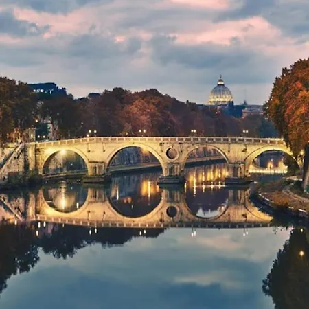 Trastevere Vatican Luxury 5 Stars Apartment *